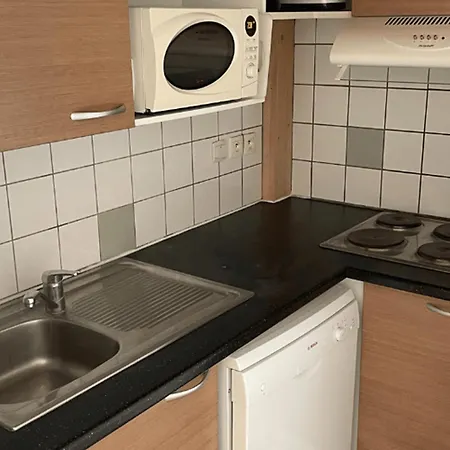 Avec Terrasse Pour 4 Personnes A - Api-1-52-630 *