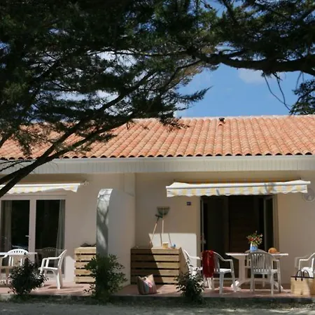 Avec Terrasse Pour 4 Personnes A - Api-1-52-630 Campingplatz Saint-Georges-d'Oleron